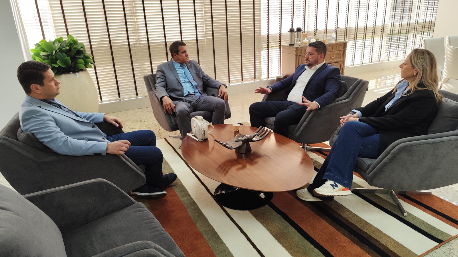 Presidente da CNTA recebe Sindicam-Santos para uma reunião em Brasília