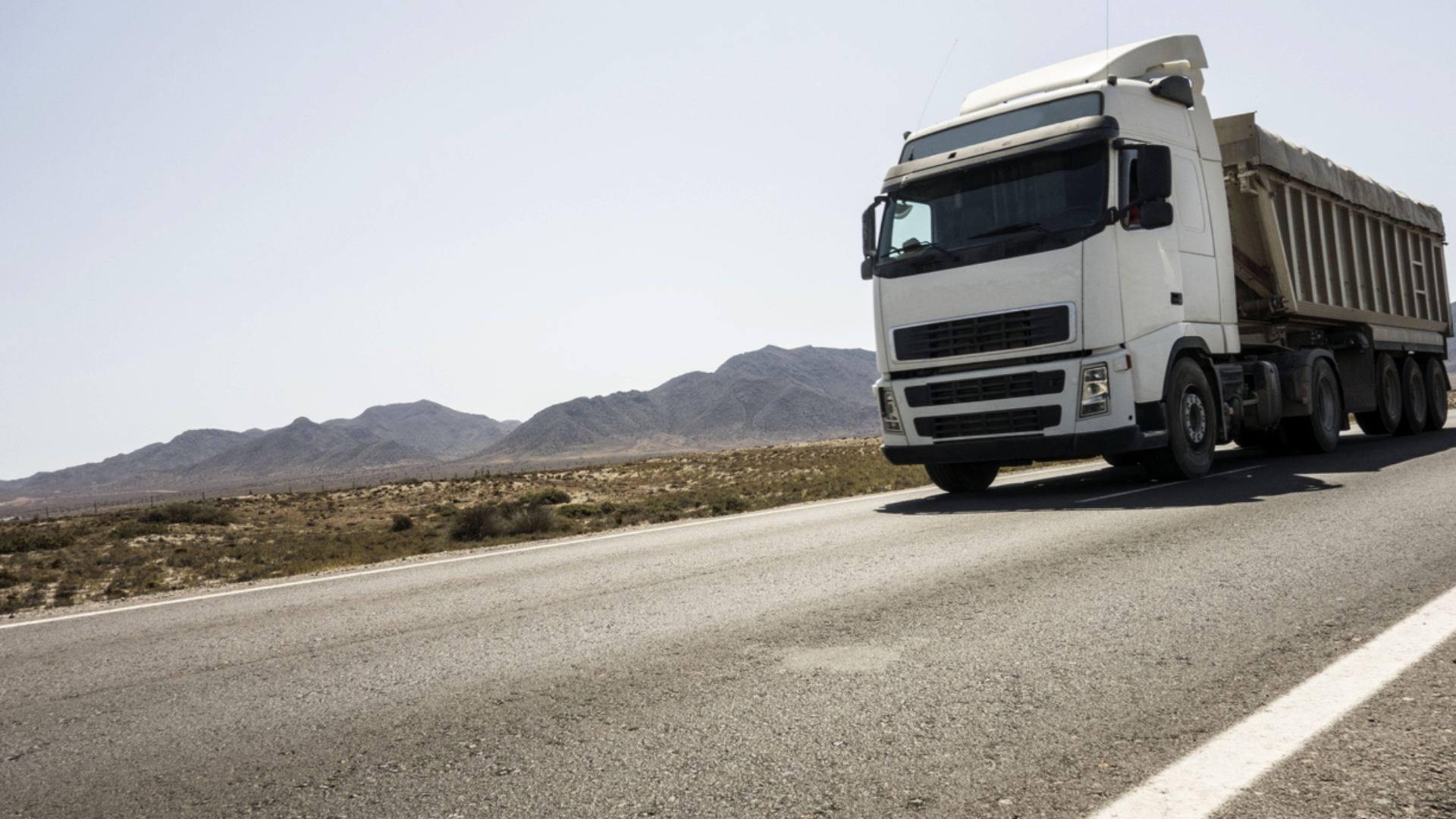 ANTT abre audiência pública sobre uso de bitruck no transporte internacional